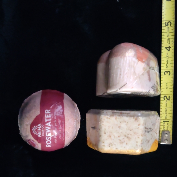 Froth bombs by PACHA soap co. Set of three, new in wrap! - Picture 3 of 10